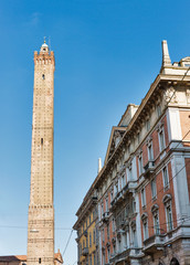 Obraz premium Asinelli tower in city historic center of Bologna, Italy.
