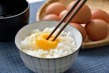 卵かけごはん　 Egg over rice