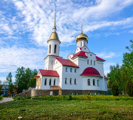 Fototapeta na wymiar church in Belarus 