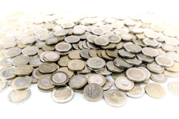 Ganz viele Euro-Münzen (Kleingeld, Münzgeld) auf einem Haufen