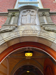 Obraz premium Main entrance to the Begijnhof, Amsterdam.