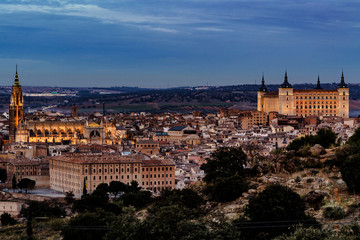 Fototapeta na wymiar Cathedral and Alcazar of Toledo, Spain.
