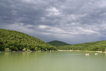 Fototapeta premium lake in the mountains