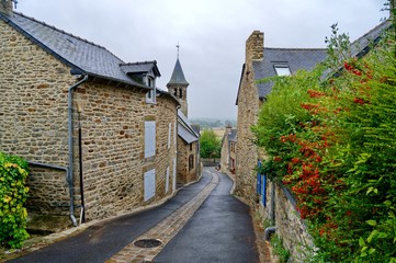Fototapeta na wymiar Village du Mont-Dole, Dol-de-Bretagne, Ile-et-Vilaine, Bretagne, France