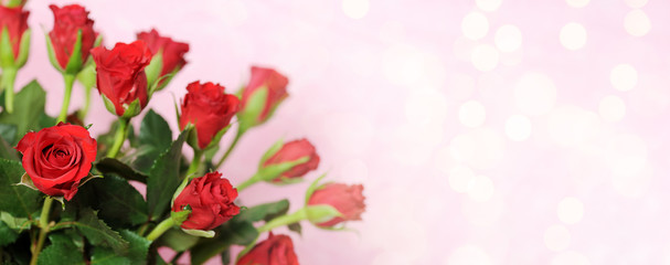 Obraz na płótnie Canvas Beautiful bouquet of red roses