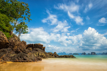 Strand auf Koh Yao Noi in der Phang Nga bay, Thailand