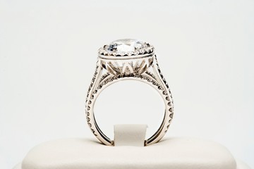 Platinum Diamond Ring