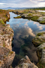 Silfra-Spalte Island Thingvellir Nationalpark Schnorcheln Tauchrevier Kontinentalspalte kristallklar Spiegelung Tektonik Wasser Þingvellir-Nationalpark Verwerfung Eurasische Nordamerikanische Platte