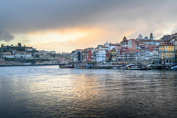 Naklejka premium Douro River with Porto Cathedral in the background, Santa Marinha, Porto, Northern Portugal, Portugal