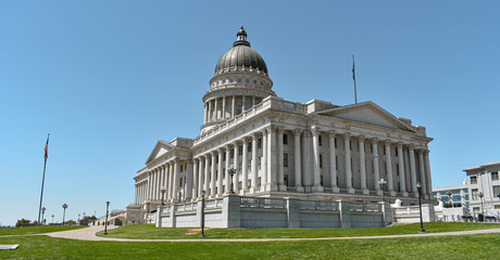 Fototapeta na wymiar Utah State Capitol Building