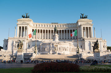Fototapeta na wymiar ローマの国会議事堂