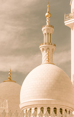 the great white mosque in Abu Dhabi, UAE 