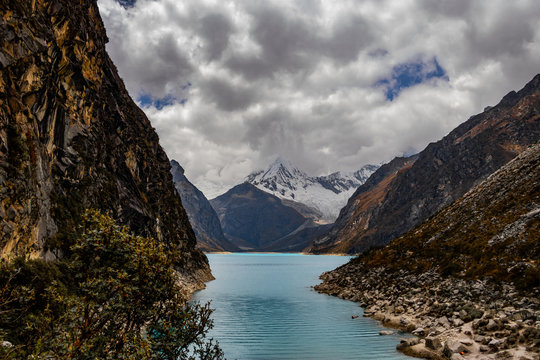 steinige Berglandschaft in den tiefen Anden von Peru S&uuml;damerika