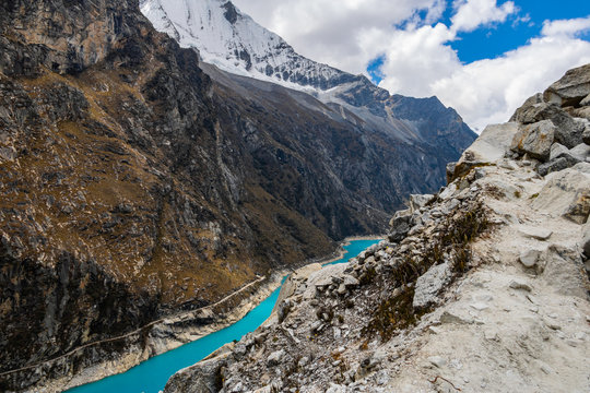 steinige Berglandschaft in den tiefen Anden von Peru S&uuml;damerika