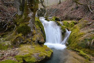 La Tobería - Agua,. Ríos, Cascadas, - Andoin (Álava).