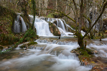 La Tobería - Agua,. Ríos, Cascadas, - Andoin (Álava).