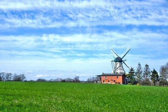 Die Windm&uuml;hle Fortuna in Unewatt