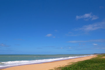 Fototapeta na wymiar Beautiful sandy beach Praia Do Apua, Mutari and Brava, Santa Cruz Cabralia, Porto Seguro, Bahia, Brazil