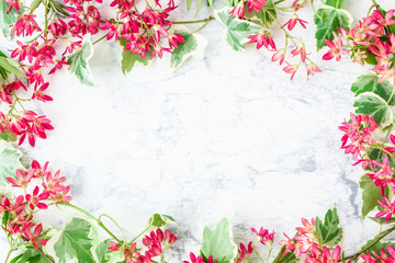 小花の大理石背景　フレーム