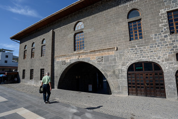 Grand Mosque or Ulu Cami, Oldest mosque in Anatolia in the old town Diyarbakir, Turkey