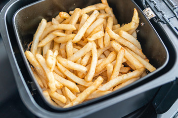 Frech Fries in Deep frier ready to eat