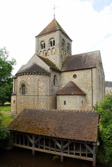 Ville de Domfront-en-Poiraie, église Notre-Dame-sur-l'Eau, classée Monument historique en 1840, département de l'Orne, France