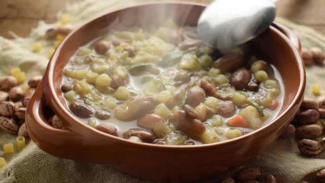 Pasta e fagioli ft9112_0173 Pasta and beans Pasta fasul