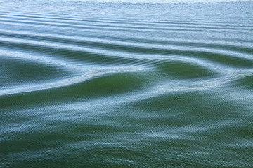 Wellen, die sich vereinigen