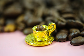 Coffee cup with coffee beans, mini cup, miniature cup