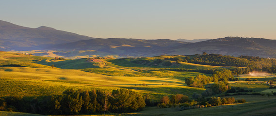 Obraz premium Tuscany, amazing sunset italian landscape