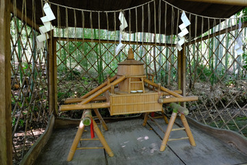 Fototapeta na wymiar 京都嵐山の野宮大黒天の野宮竹のお神輿