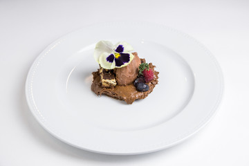 deliciosa sobremesa de chocolate e gelado