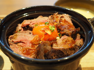 ローストビーフ丼