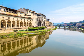 Fototapeta na wymiar Arno River Embankment in Florence