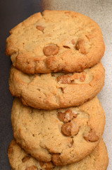 BAKE PEANUT BUTTER COOKIES