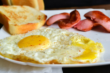 breakfast cooked fast and easy