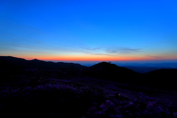아름다운 일출이 보이는 풍경