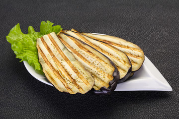 Grilled eggplant in the bowl