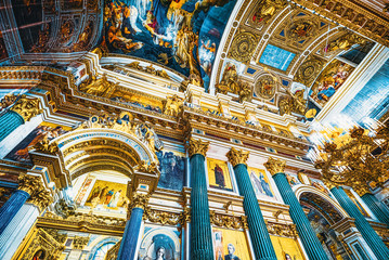 Fototapeta na wymiar Saint Petersburg, Russia - November 07, 2019: Inside Saint Isaac's Cathedral- greatest architectural creation. Saint Petersburg.