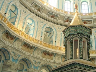 The interior of the Orthodox Church on the vault and tower is decorated with patterns