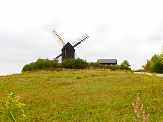 Fototapeta premium Sanierung an der Bockwindmühle