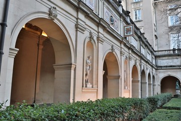 Les jardins du Palais Saint Pierre - Musée des beaux arts de Lyon situé Place des Terreaux -...