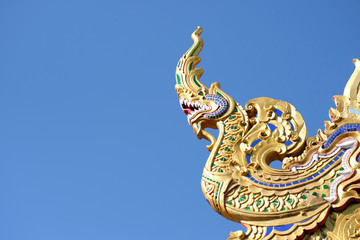 Fototapeta na wymiar golden dragon statue in bangkok thailand
