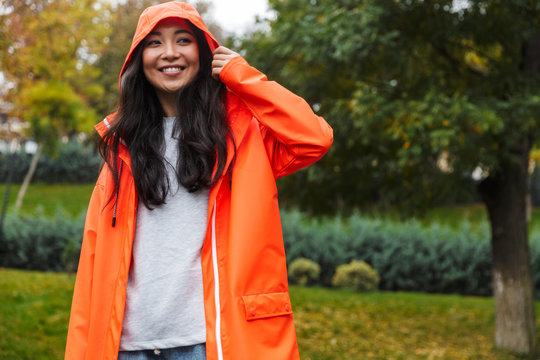 acg raincoat
