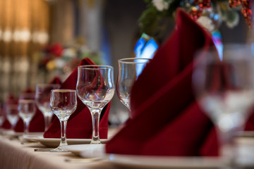 Glasses on the dining table, serving in the restaurant