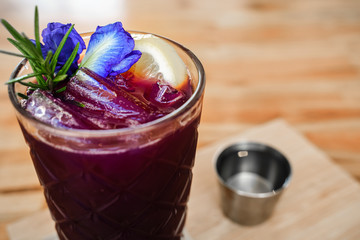 Close up Butterfly pea and lime juice in glass