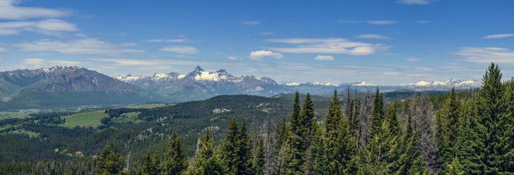 Panorama of Beartooth Mountains from Overlook