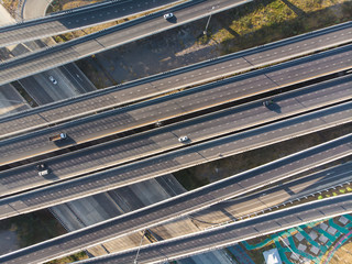 Obraz premium Freeway transport junction city road 4 lane aerial view