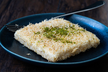 Turkish Dessert Custard Pudding Muhallebi Kadayif with Pistachio Powder