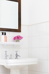 Pedestal Sink In Bathroom